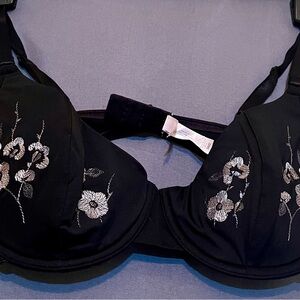 Victoria's Secret Black Bra with Floral Embroidery